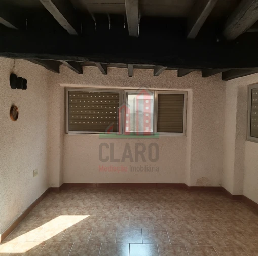 Moradia T3 para Venda em Ázere e Covelo Foto 8