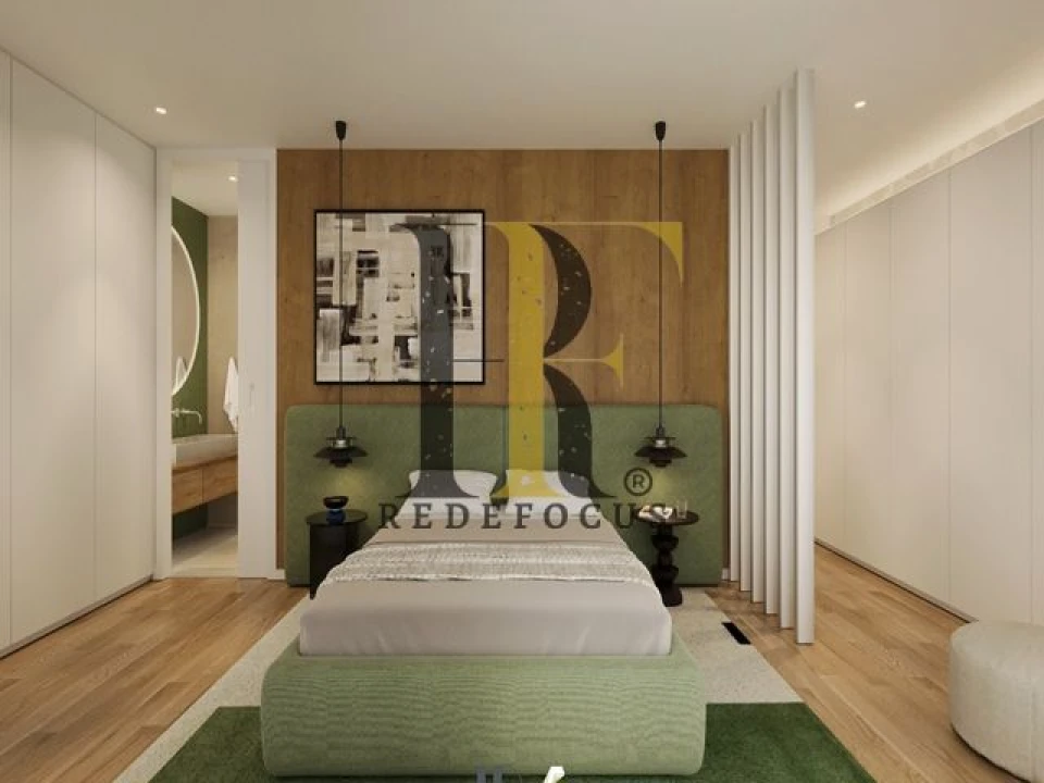 Moradia T3 para Venda em Arcozelo Foto 9