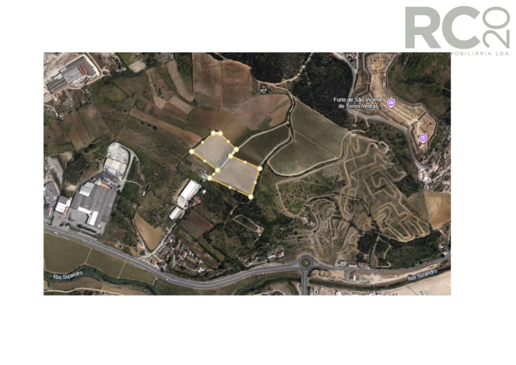 Terreno para Venda em Santa Maria, São Pedro e Matacães Foto 1