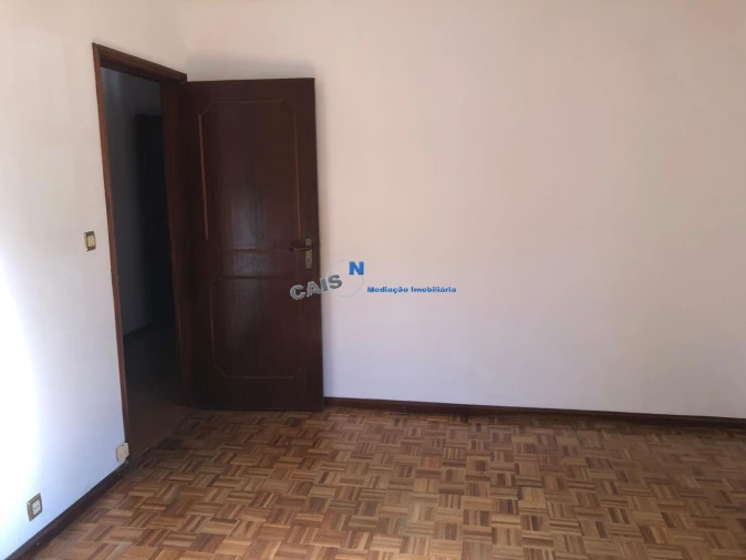 Moradia T3 para Venda em Pedroso e Seixezelo Foto 17