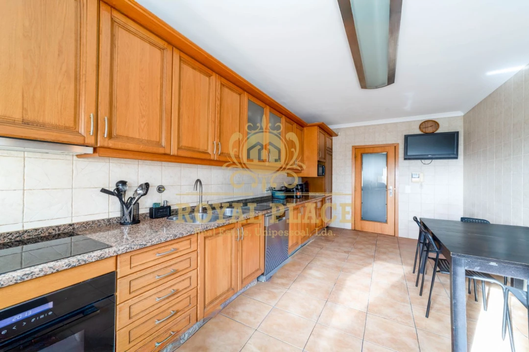 Apartamento T3 para Venda em São João de Ver Foto 4