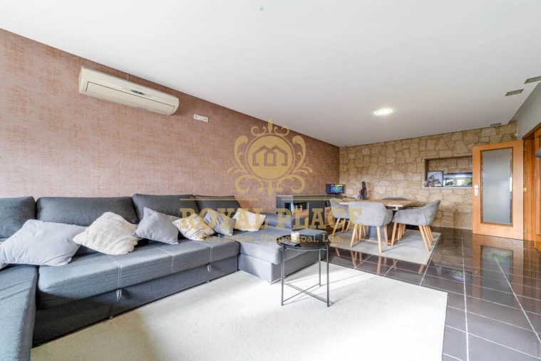 Apartamento T3 para Venda em São João de Ver Foto 2