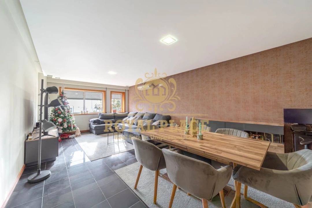 Apartamento T3 para Venda em São João de Ver Foto 1