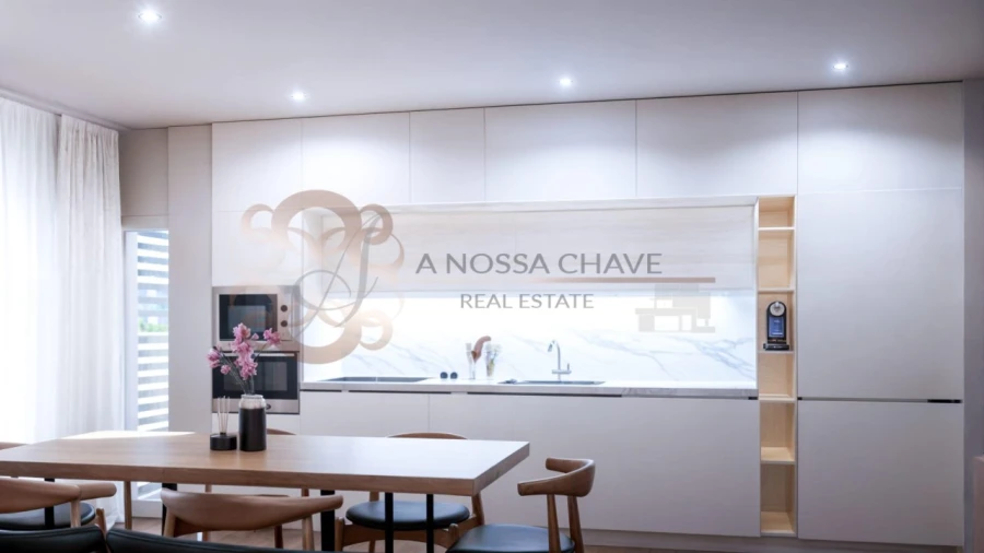 Apartamento T3 para Venda em Charneca de Caparica e Sobreda Foto 3