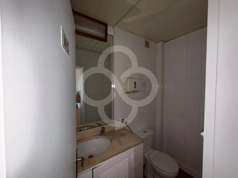 Escritório para Venda em Massamá e Monte Abraão Foto 33