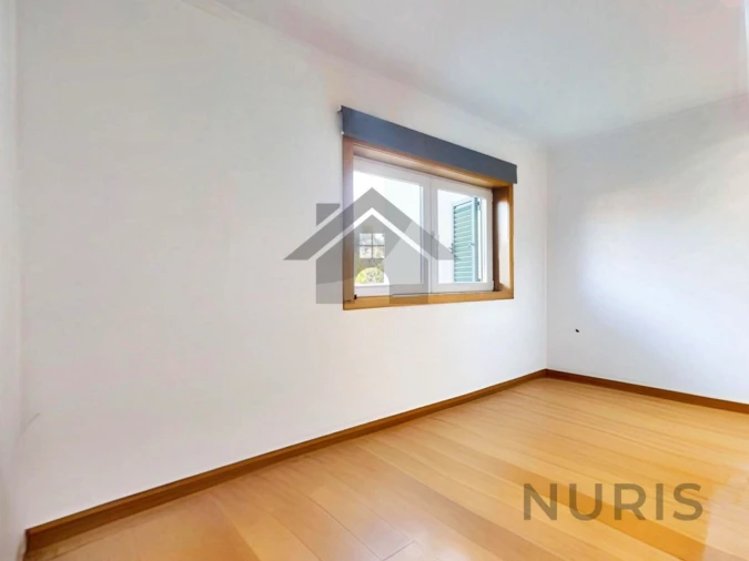 Moradia T4 para Venda em Gulpilhares e Valadares Foto 32