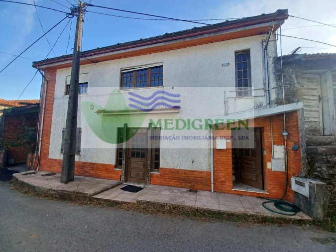 Moradia T2 para Venda em Rocas do Vouga Foto 2