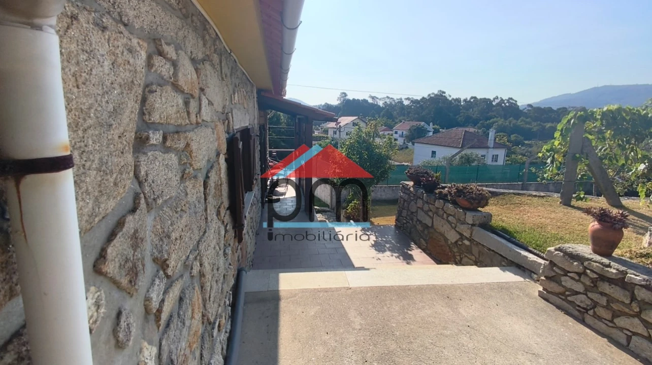 Moradia T6 para Venda em Vila Praia de Ancora Foto 24