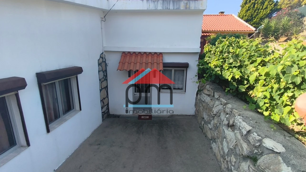 Moradia T6 para Venda em Vila Praia de Ancora Foto 26