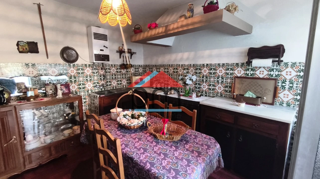 Moradia T6 para Venda em Vila Praia de Ancora Foto 28