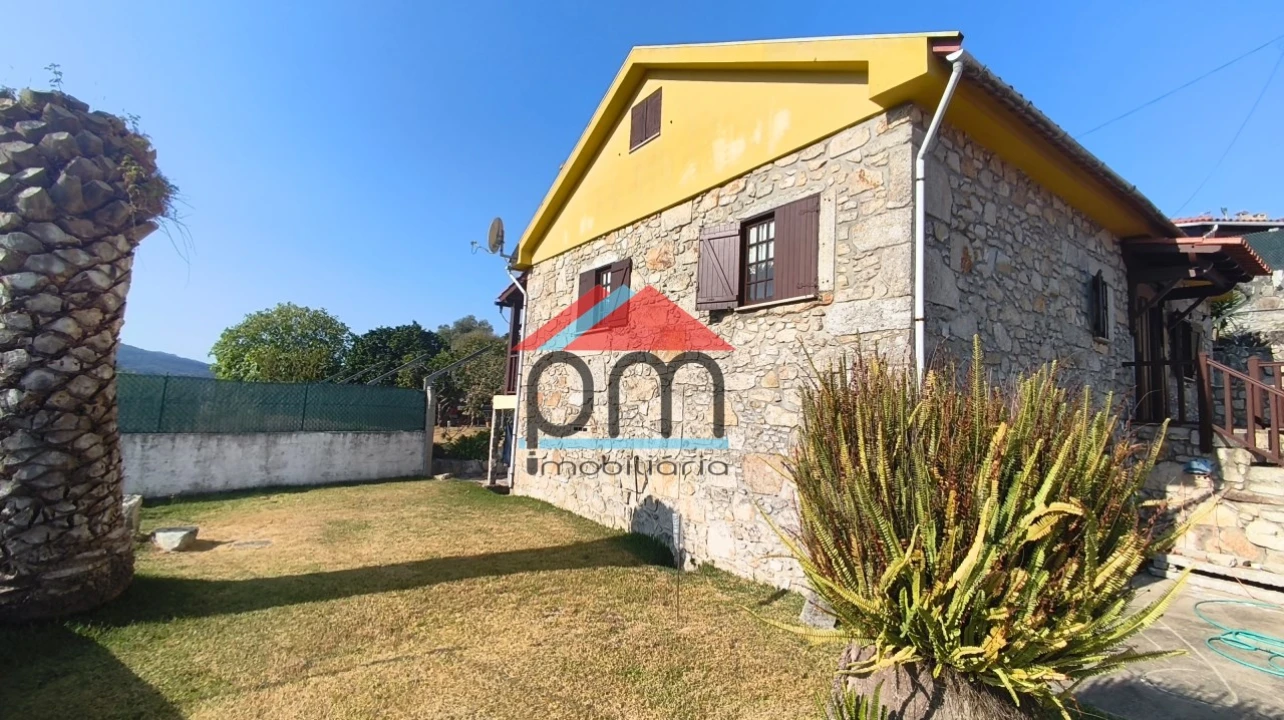 Moradia T6 para Venda em Vila Praia de Ancora Foto 36