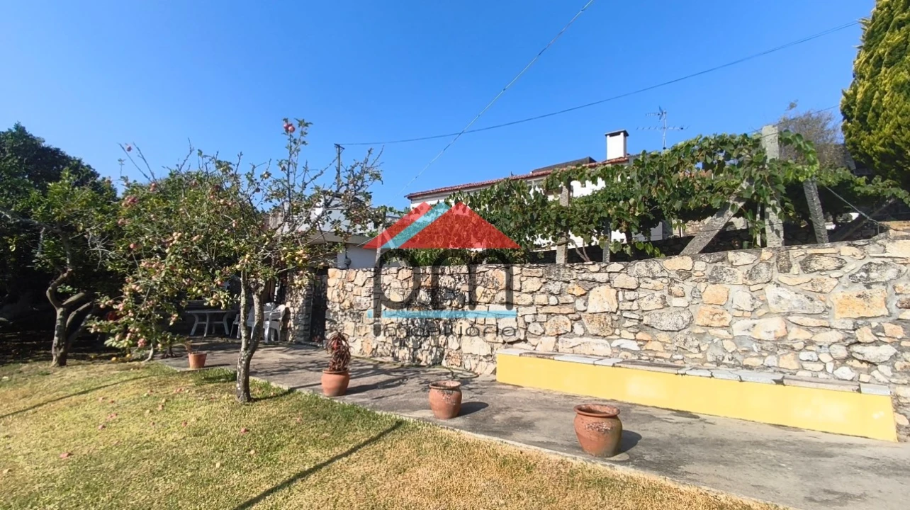 Moradia T6 para Venda em Vila Praia de Ancora Foto 41