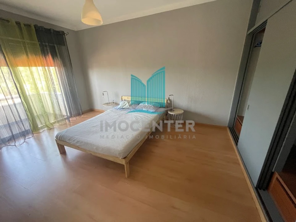 Moradia T5 para Venda em Lavos Foto 45