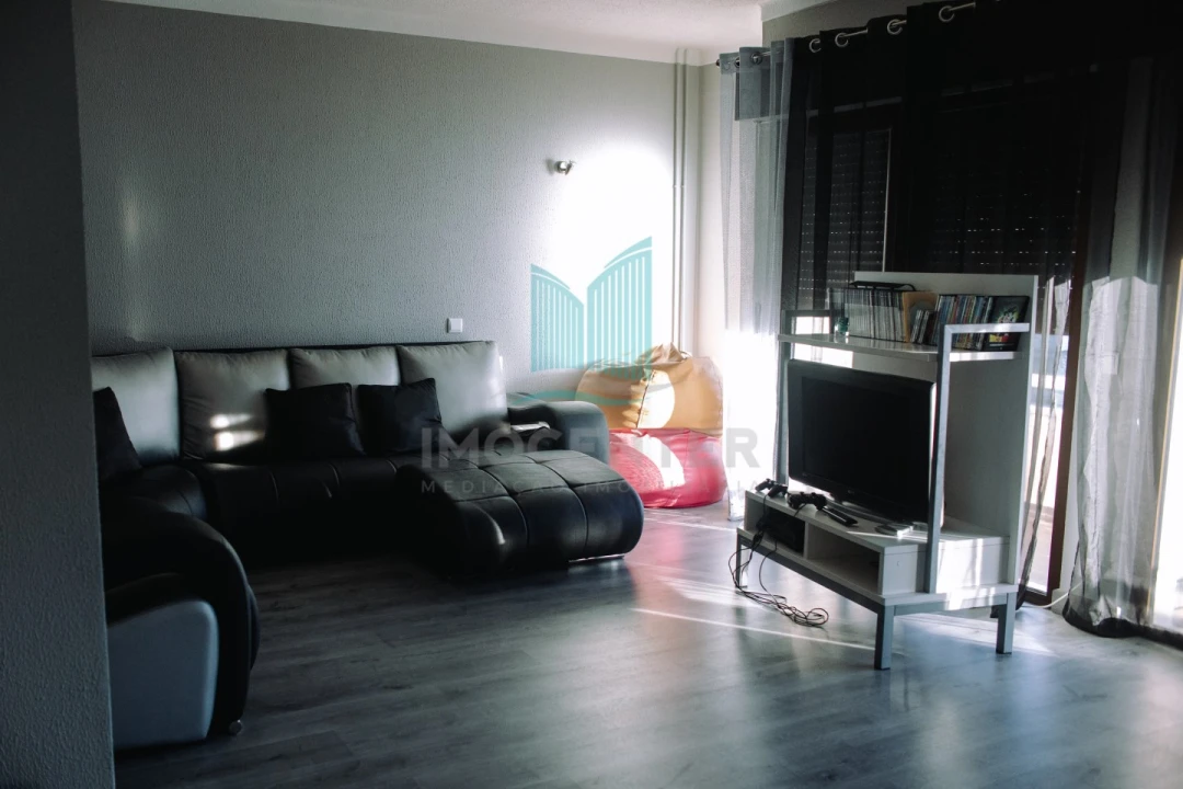 Moradia T5 para Venda em Lavos Foto 25