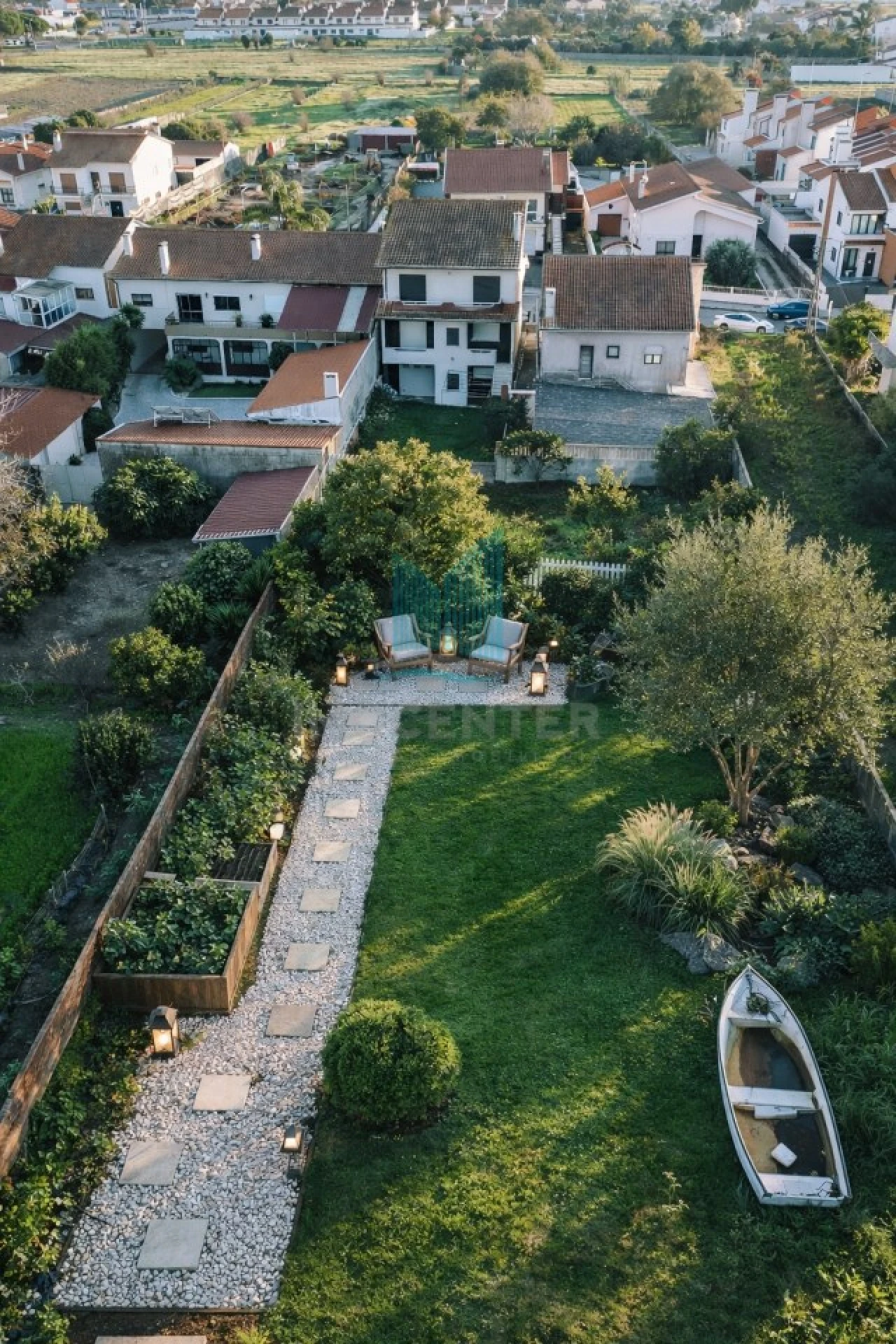 Moradia T5 para Venda em Lavos Foto 26