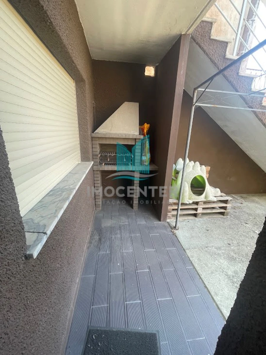 Moradia T5 para Venda em Lavos Foto 14