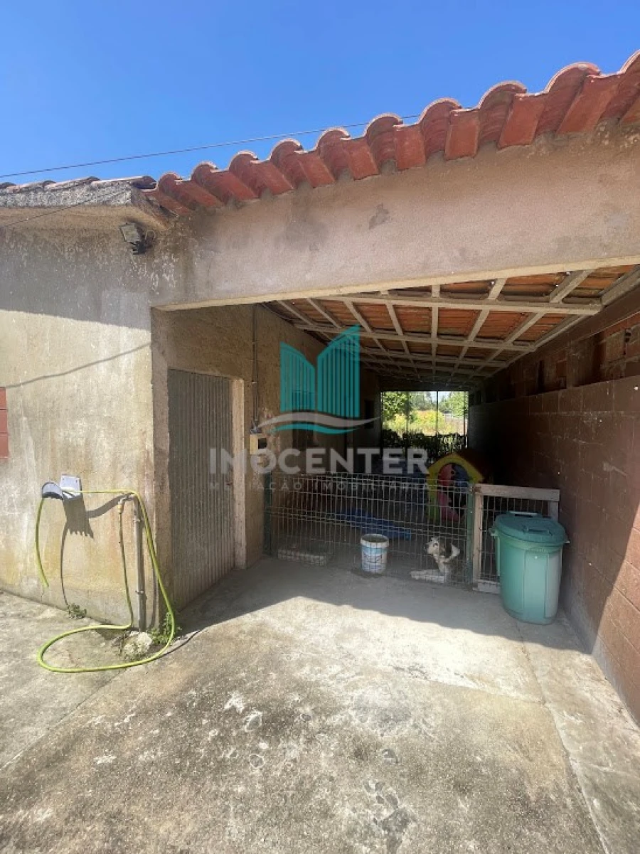 Moradia T5 para Venda em Lavos Foto 16