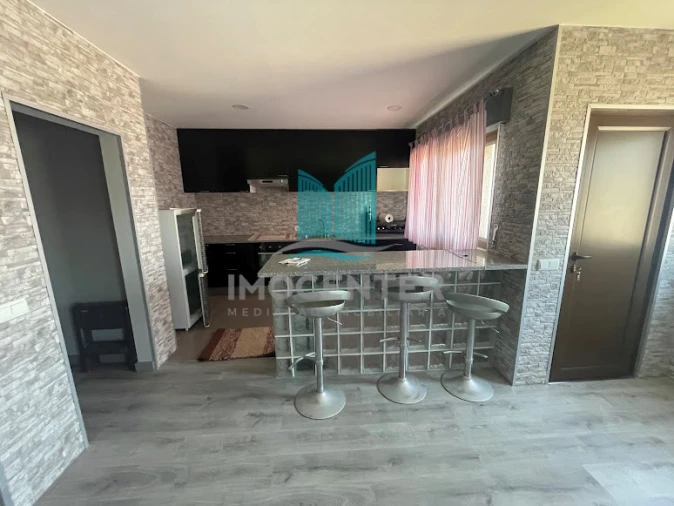 Moradia T5 para Venda em Lavos Foto 33