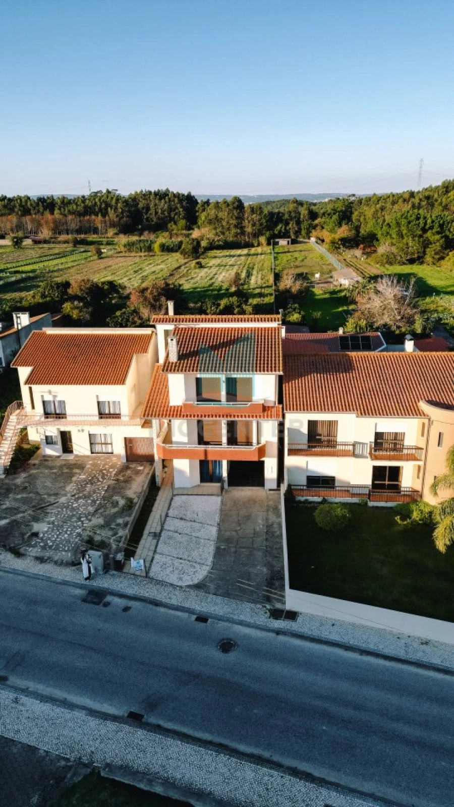 Moradia T5 para Venda em Lavos Foto 2