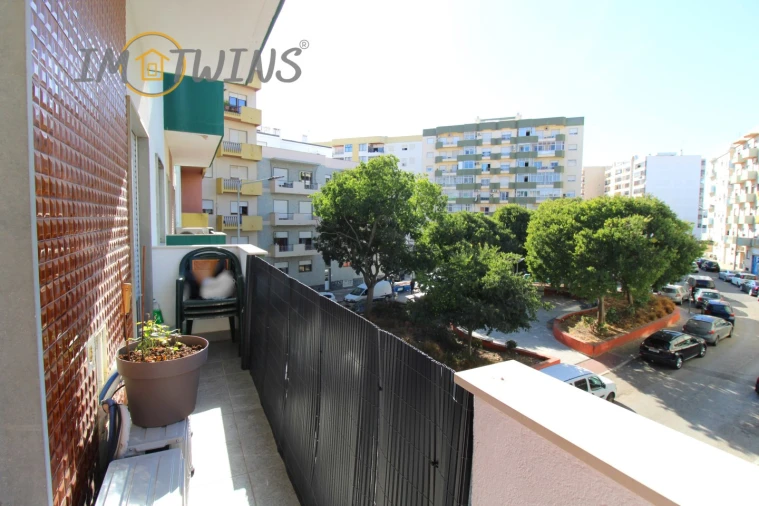 Apartamento T3 para Venda em Portimão Foto 20