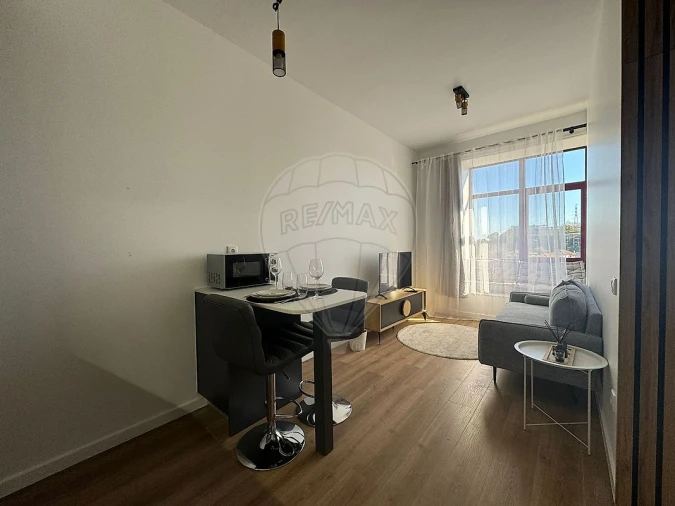 Apartamento T1 para Arrendamento em Mafamude e Vilar do Paraíso Foto 4