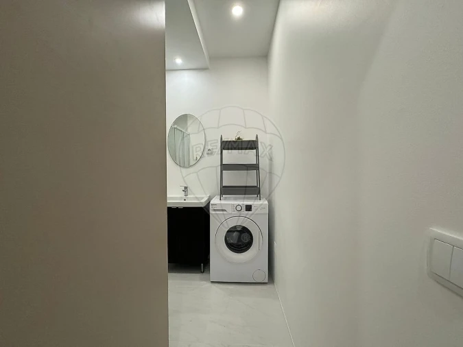 Apartamento T1 para Arrendamento em Mafamude e Vilar do Paraíso Foto 8
