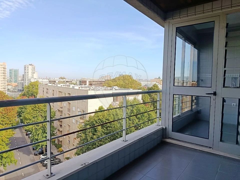 Apartamento T2 para Venda em Santa Marinha e São Pedro da Afurada Foto 14