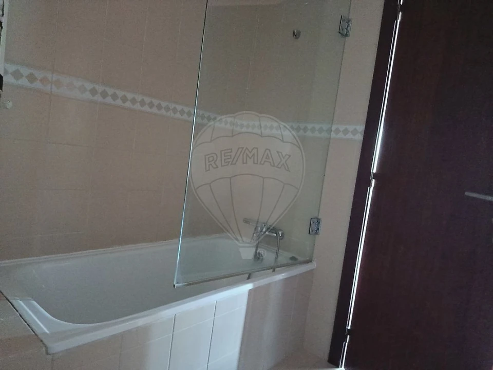Apartamento T2 para Venda em Santa Marinha e São Pedro da Afurada Foto 6