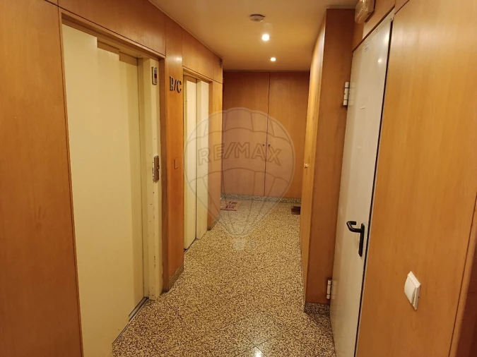 Apartamento T2 para Venda em Santa Marinha e São Pedro da Afurada Foto 2