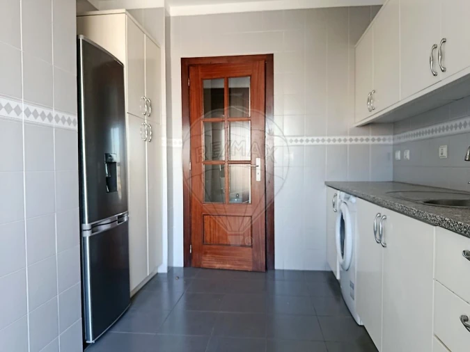 Apartamento T2 para Venda em Santa Marinha e São Pedro da Afurada Foto 9