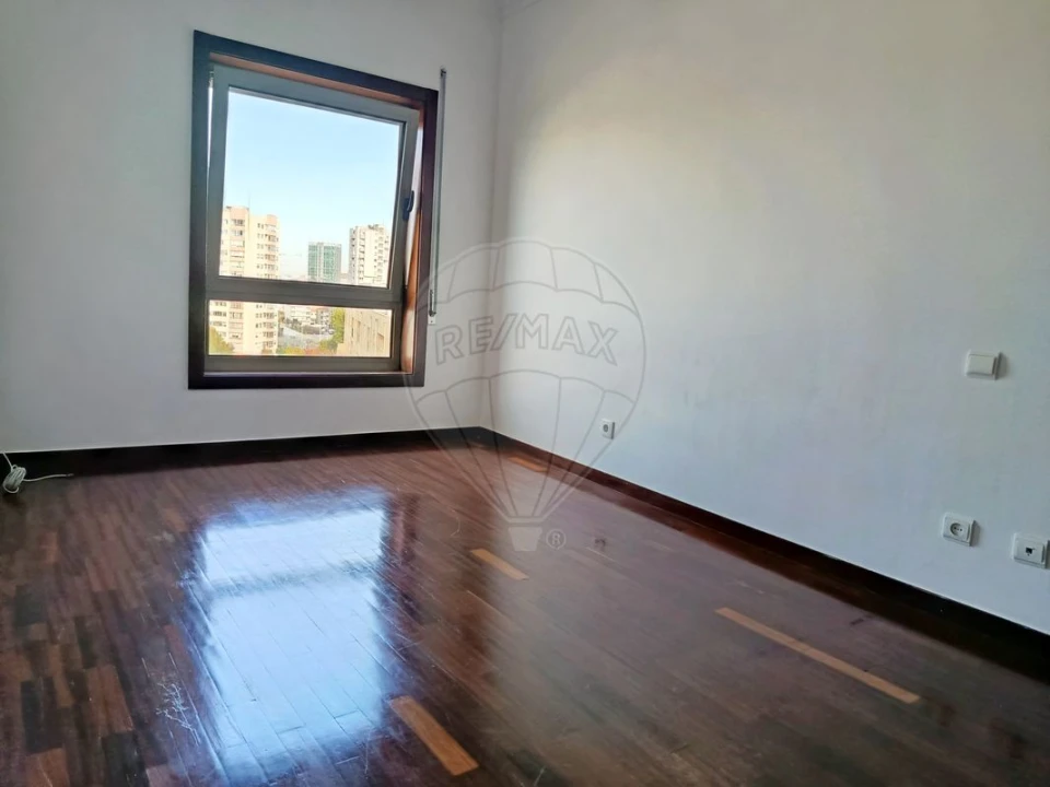 Apartamento T2 para Venda em Santa Marinha e São Pedro da Afurada Foto 25