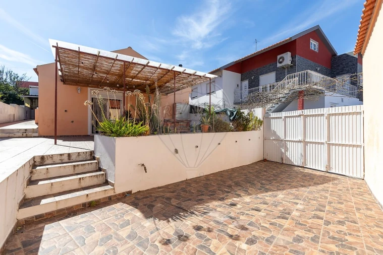 Moradia T3 para Venda em A dos Cunhados e Maceira Foto 19