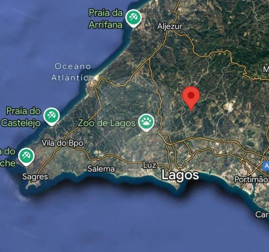 Quinta T0 para Venda em Bensafrim e Barão de São João Foto 17