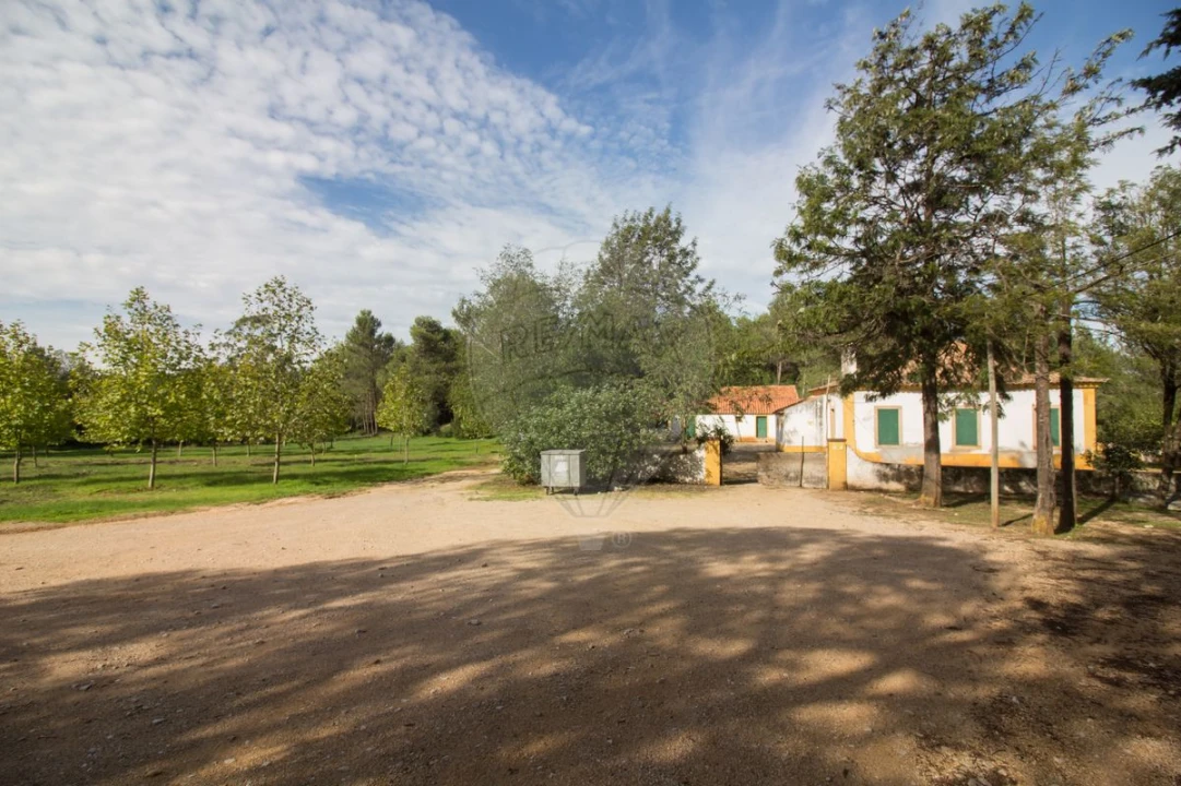 Terreno para Venda em Ota Foto 5