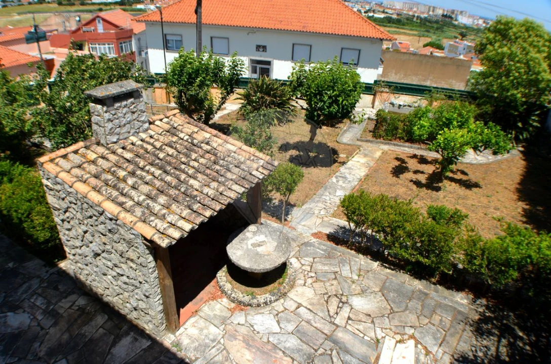 Moradia T6 para Venda em Carregado e Cadafais Foto 28