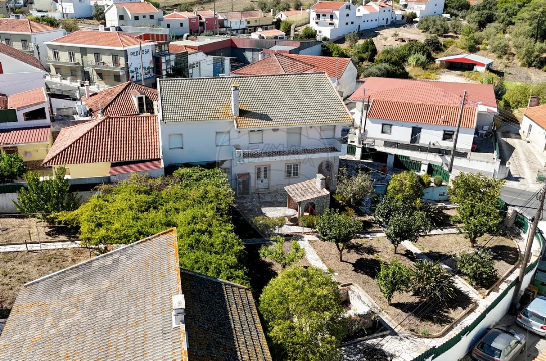 Moradia T6 para Venda em Carregado e Cadafais Foto 3