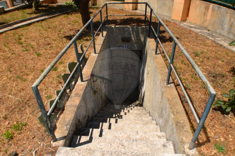 Moradia T6 para Venda em Carregado e Cadafais Foto 25