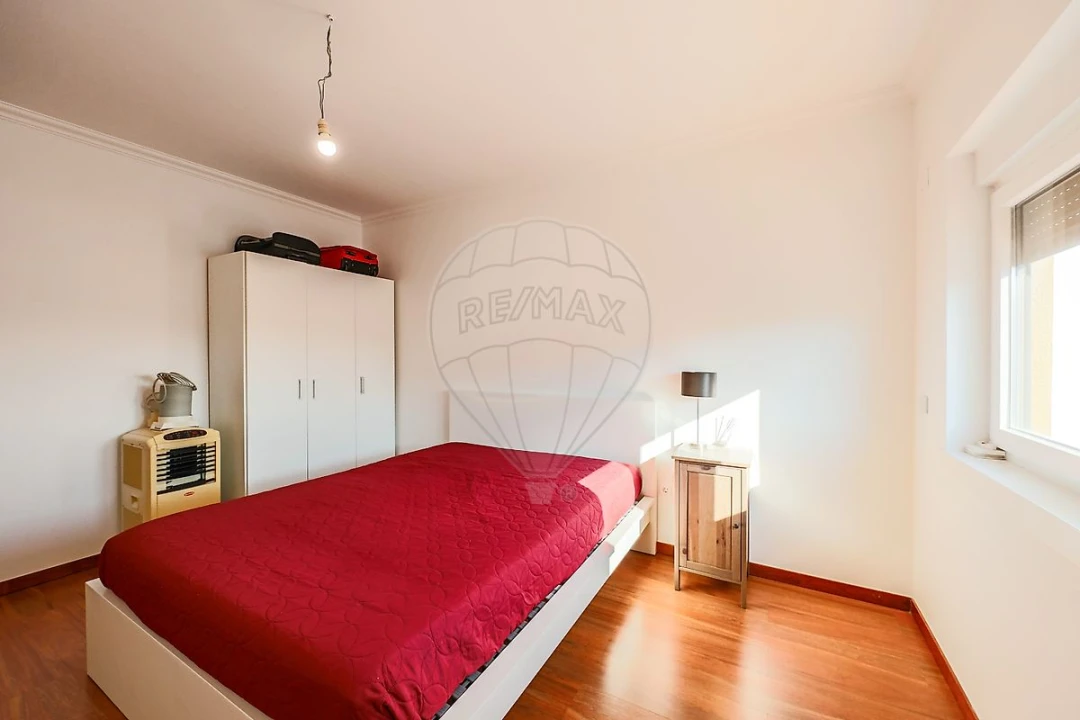 Moradia T4 para Venda em Alenquer (Santo Estêvão e Triana) Foto 24