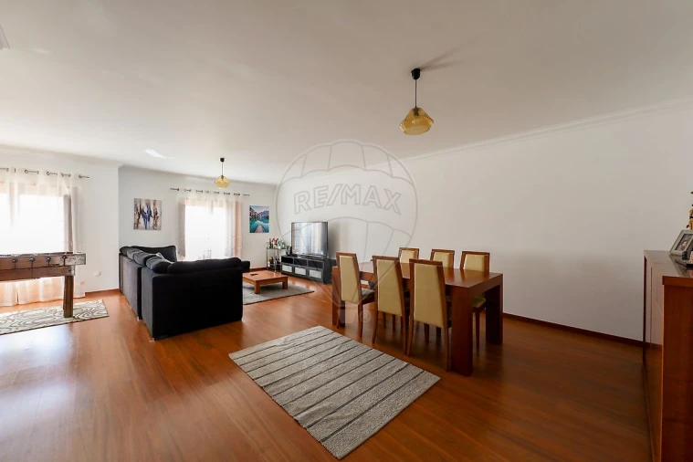 Moradia T4 para Venda em Alenquer (Santo Estêvão e Triana) Foto 6