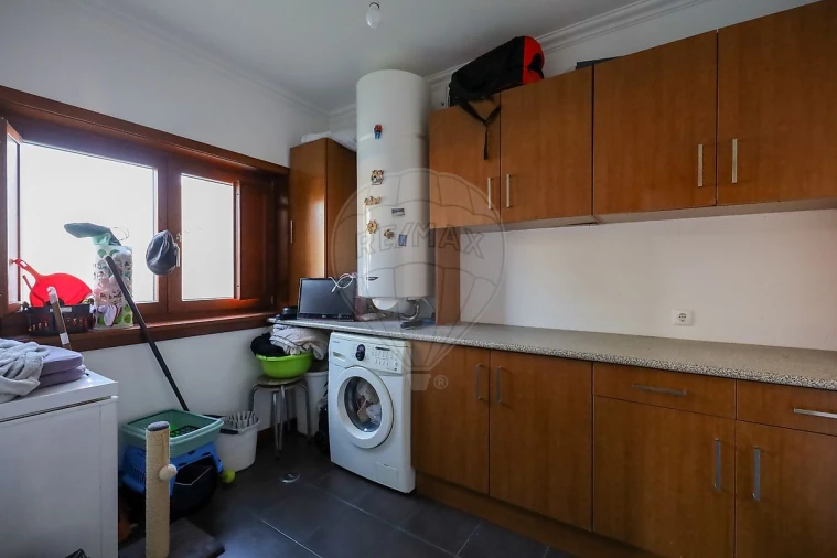 Moradia T4 para Venda em Alenquer (Santo Estêvão e Triana) Foto 12