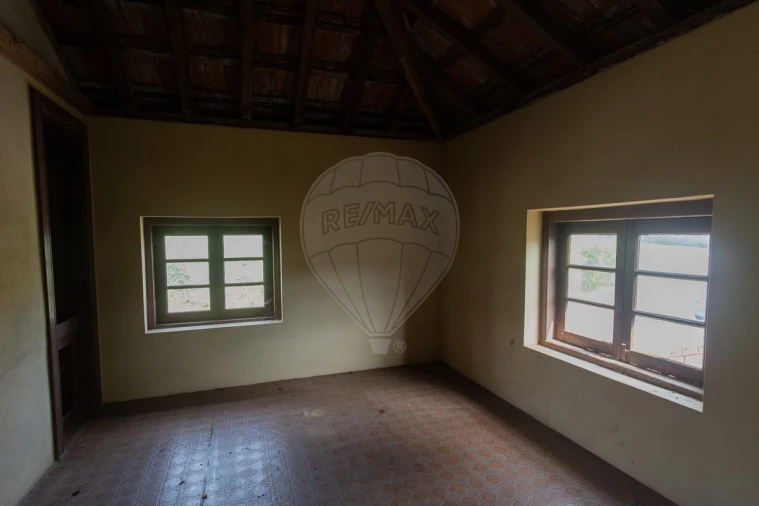 Moradia T4 para Venda em Angeja Foto 9