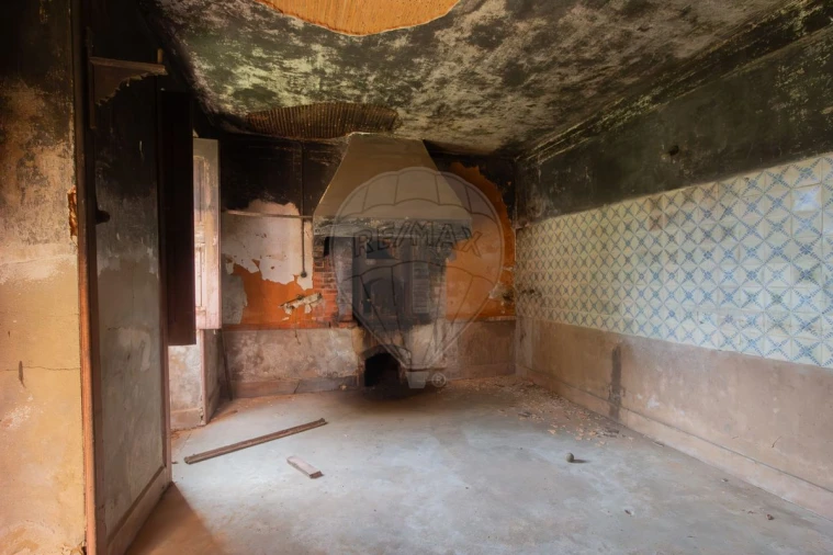 Moradia T4 para Venda em Angeja Foto 14