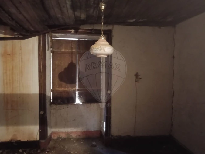 Moradia T5 para Venda em Almalagues Foto 12