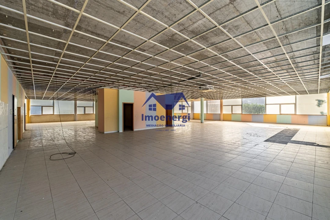 Armazém para Arrendamento em Fajozes Foto 19