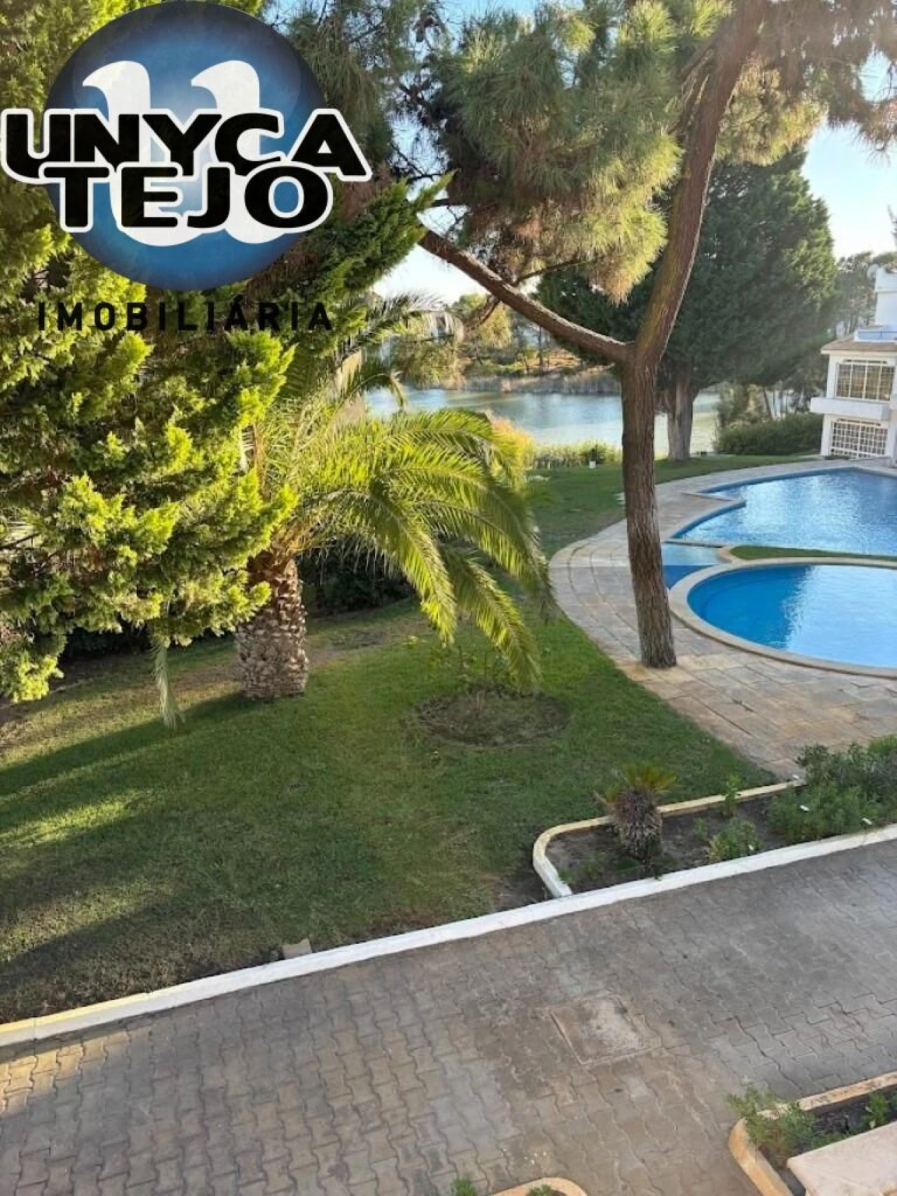 Moradia T3 para Venda em Carvalhal Foto 2