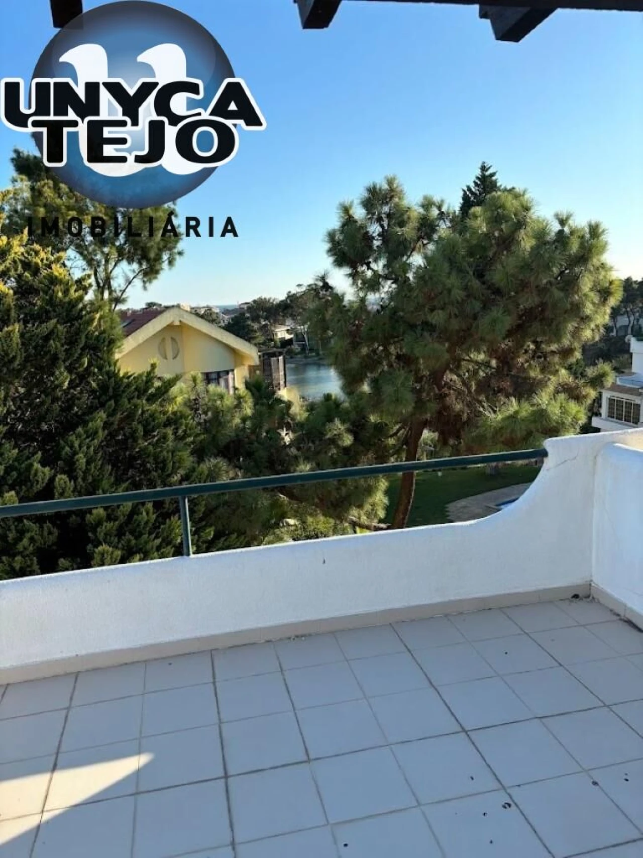 Moradia T3 para Venda em Carvalhal Foto 3