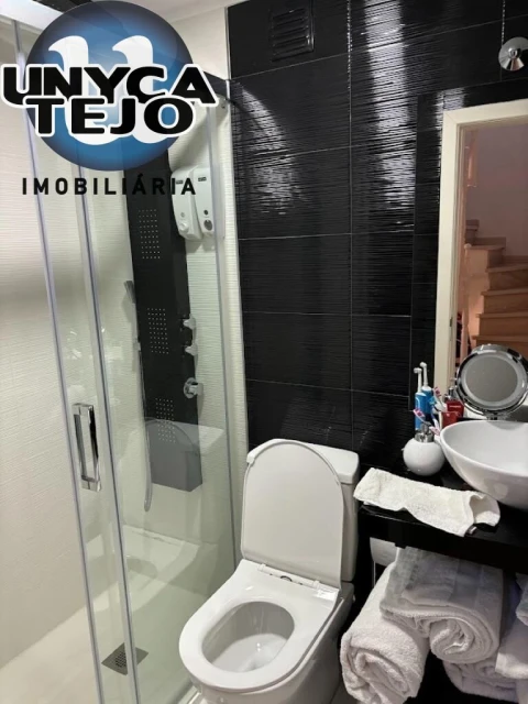 Moradia T3 para Venda em Carvalhal
