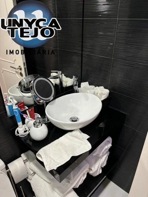 Moradia T3 para Venda em Carvalhal
