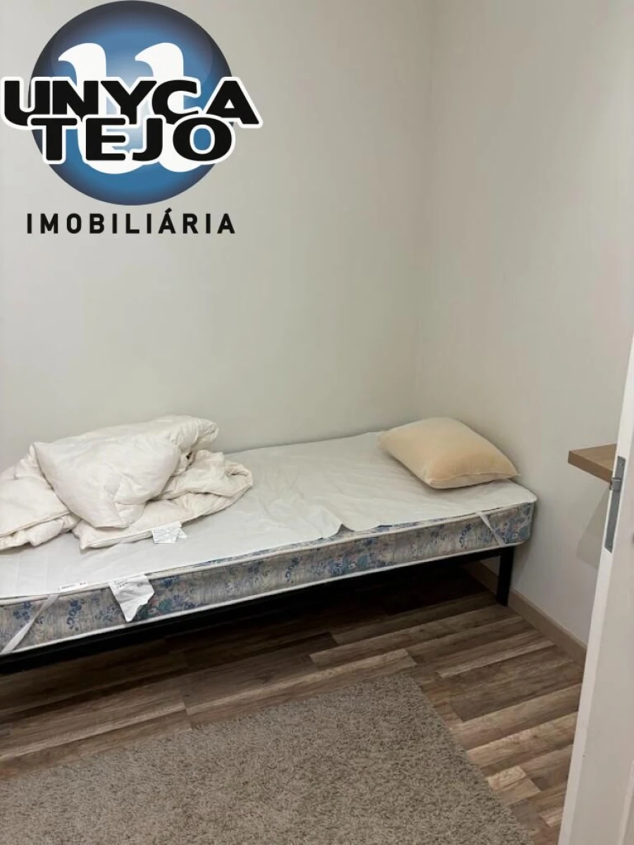 Moradia T3 para Venda em Carvalhal Foto 12