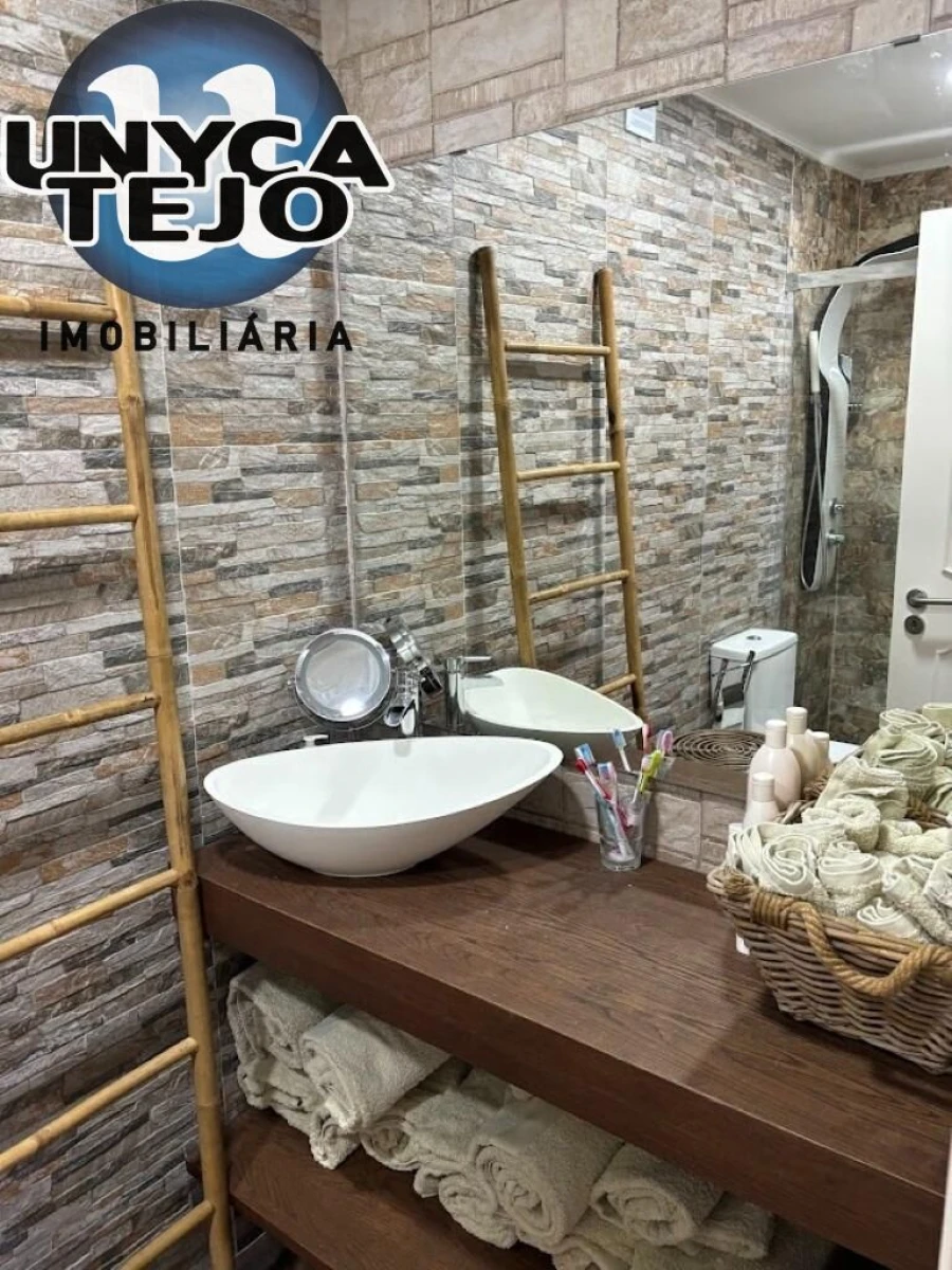 Moradia T3 para Venda em Carvalhal Foto 14